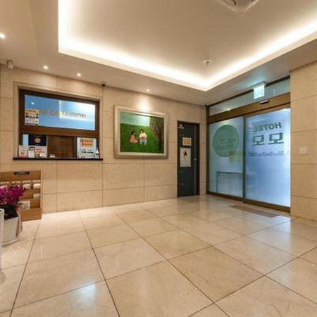 Hotel Momo Busan Exterior photo